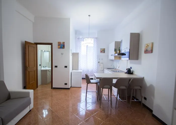 아파트 Monolocale Nelle Mura Antiche A 80 Mt Dal Mare